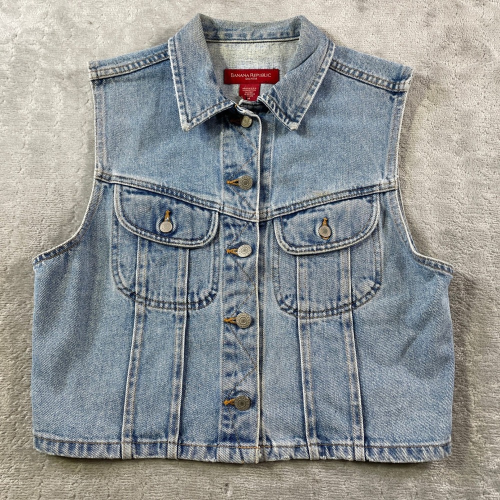 Vintage Banana Republic Denim Vest Women Medium Blue Light Wash Snap Boho USA